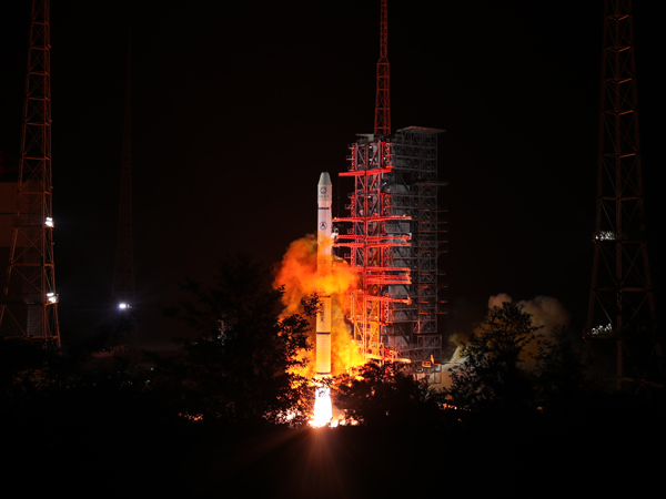 风云二号H星发射成功